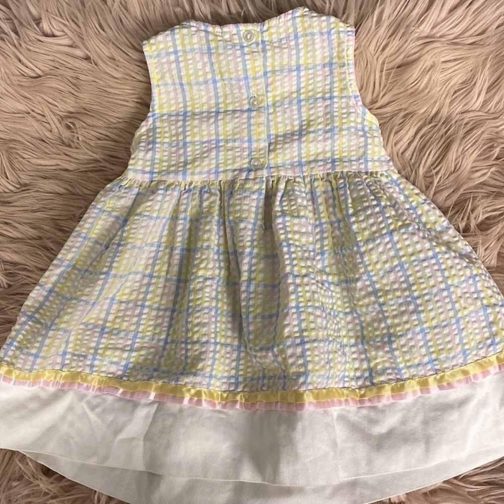 Beautiful Spring/Easter Dress - Picture 4 of 5